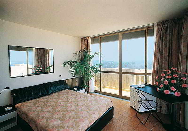 Park Hotel Residence Orbetello Zimmer foto